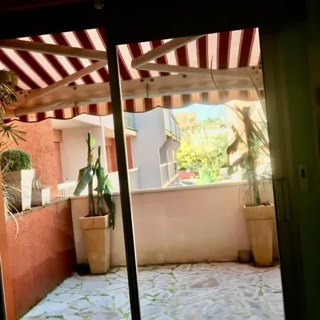 Lägenhet Great Bright Apt With Terrace In Arcachon Arcachon